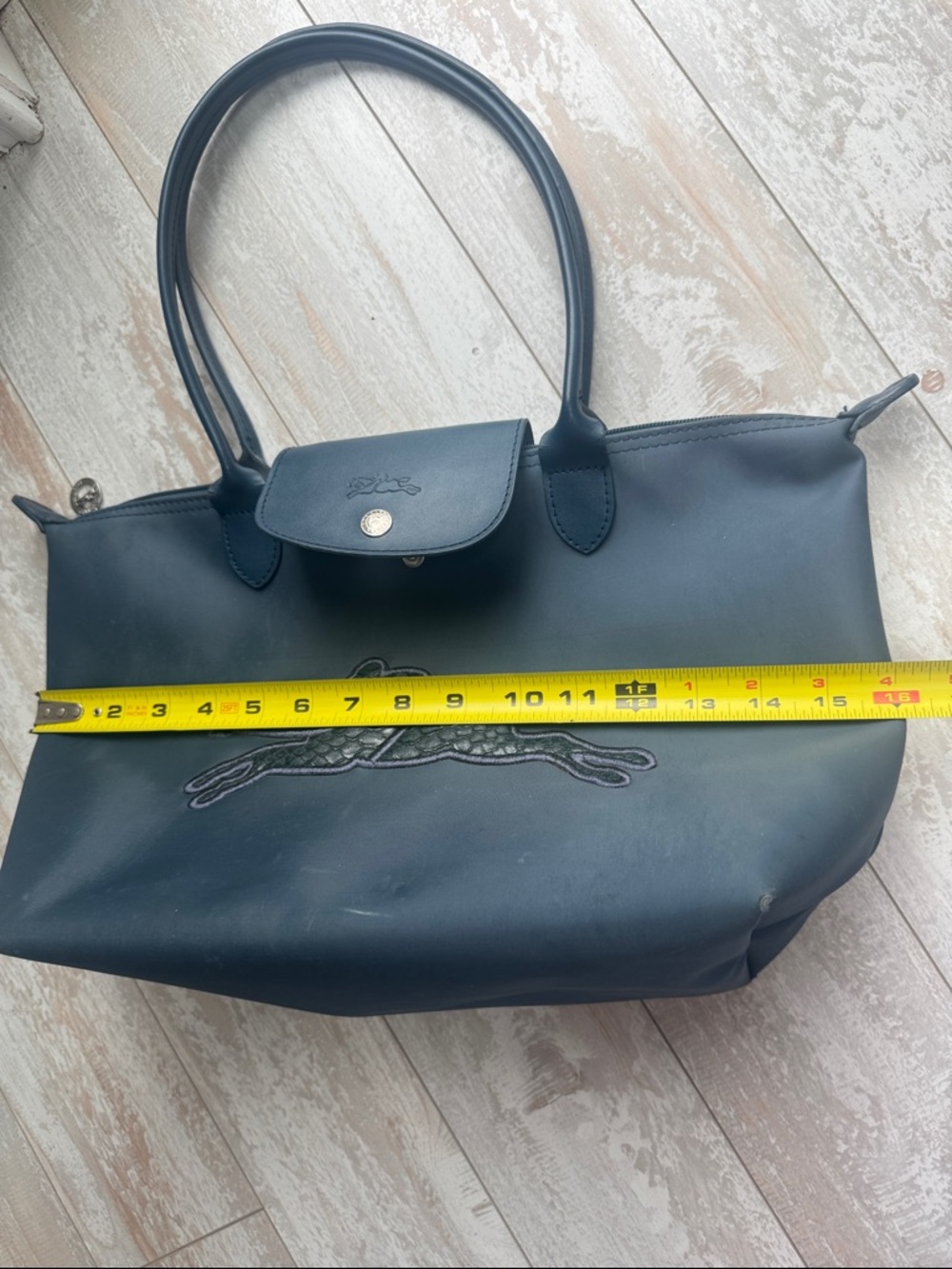 Long Champ Victoire Limited Edition Small Navy Bag - Picture 11 of 15